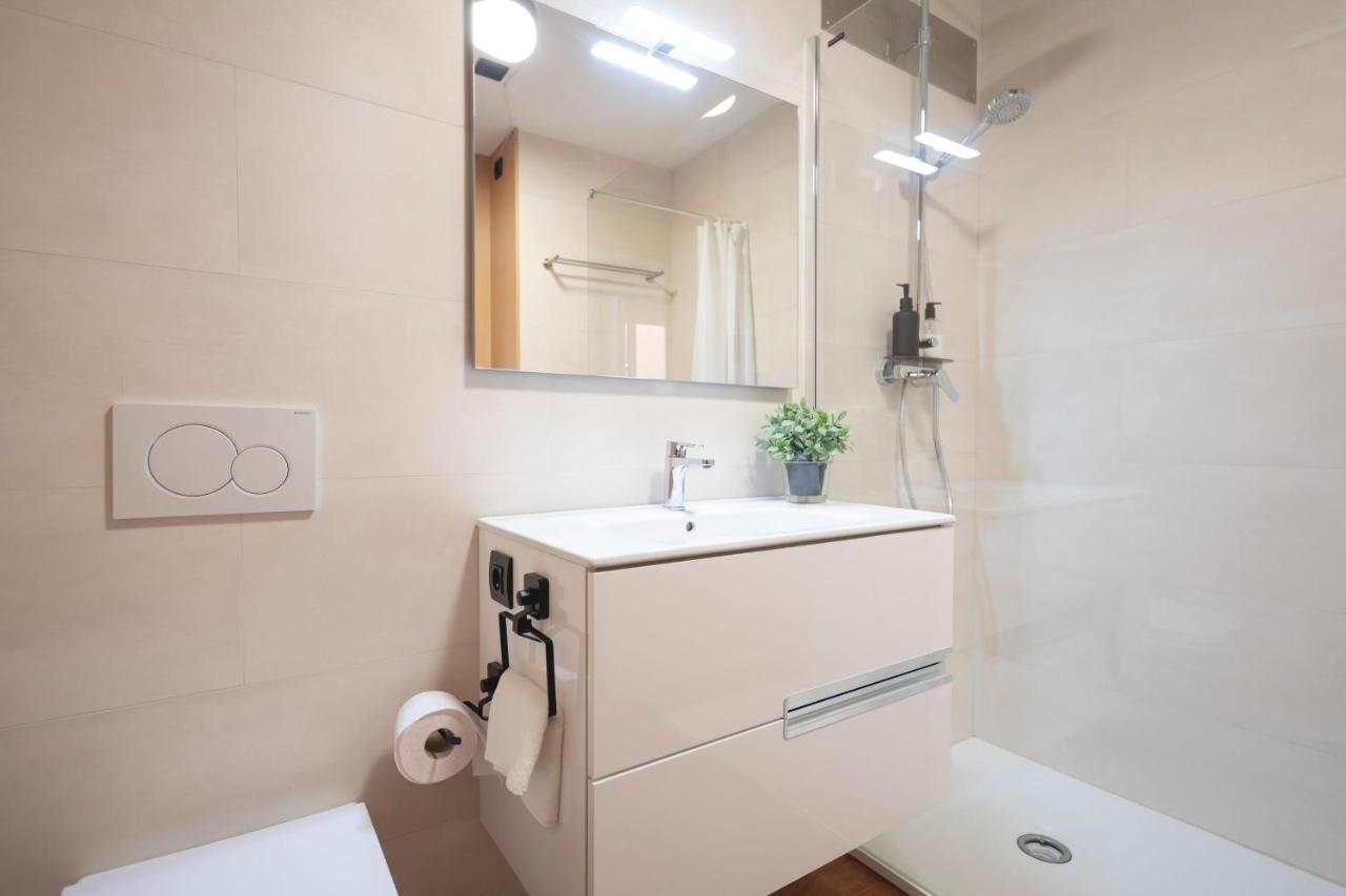 Bravissimo Casa Magnolia Apartment Girona Luaran gambar